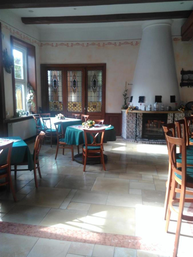 อัลเทอ คอร์นเบรนเนอไร Hotel Furstenau  ภายนอก รูปภาพ